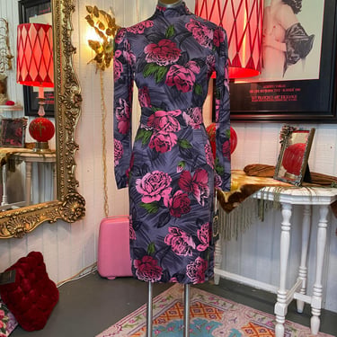 vintage 1980s bold floral wiggle dress xs pink and purple hourglass fitted 25 