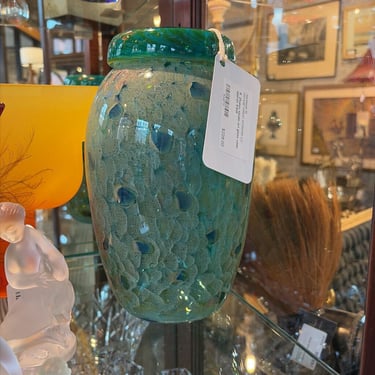 R. Zhukov studio art glass vase approx 9.5x6