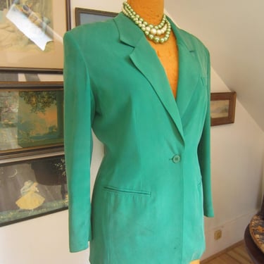1990's Kelly Green Silk Blazer, Shoulder Pads, Fitted, Lined (Size 10) 