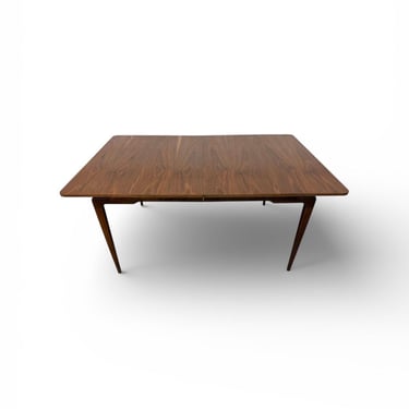 Mid-Century Modern Young Manufacturing Walnut Dining Table 