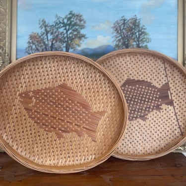 Free Shipping within continental US - Set of 2 Vintage Woven Possibly Bamboo Trays with Fish Motif - Asian Decorative Wall Baskets or Trays 