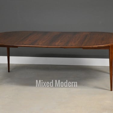 Refinished Walnut 47” Round to Oval Dining Table 