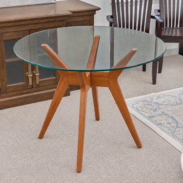 West Elm Jensen 42" Round Dining Table