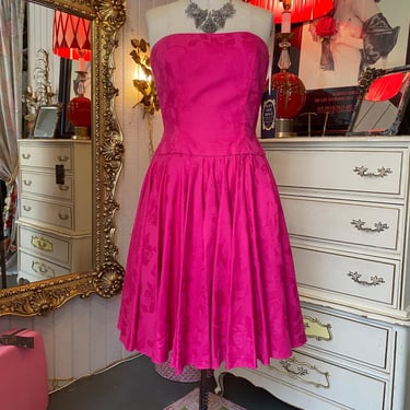 vintage 1980s A.J Bari fit and flare dress strapless fuchsia cotton formal 50s 