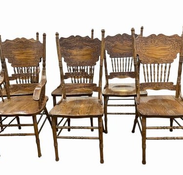 Set of 6 oak pressed back dining chairs, 2 arm/4 side