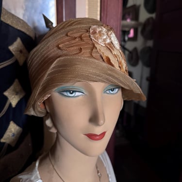 Vintage 1920s Sheer Beige Straw Horsehair Day Cloche Hat - Size M/L 