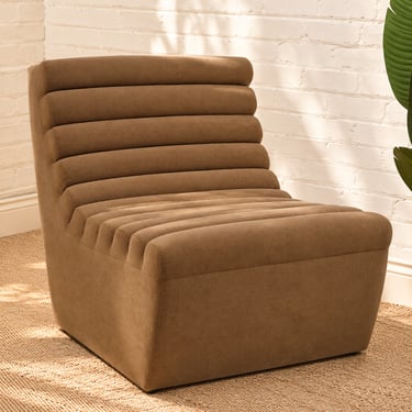 Marlowe Lounge Chair in Mocha Latte