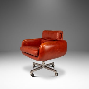Mid-Century Modern Swivel Lounge Chair in Leather by Frank Doerner for Doerner 'Faultless' Limited Release for John Stuart, USA, c. 1970s 