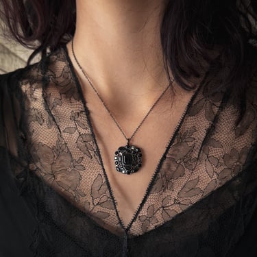90s Gunmetal Crystal Necklace