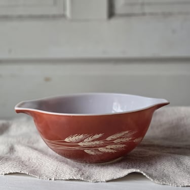 Pyrex Autumn Harvest Cinderella mixing nesting bowl wheat pattern orange rust color 442 1980s 