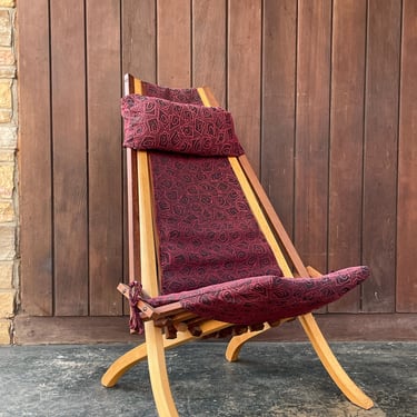 Japanese Style Vintage Hardwood Slatted Folding Lounge Chair 