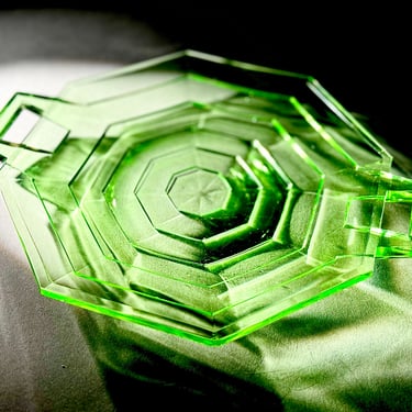 Vintage Uranium Depression Glass Plate by Indiana Glass Co - Rare Vaseline Collectible, Tea Room Pattern 