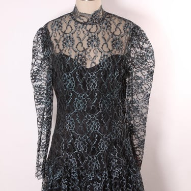 1980s Black and Green Sheer Long Sleeve Lace Overlay Puffy Sleeve Keyhole Back Drop Waist Formal Prom Dress by Gunne Sax -L 