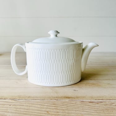 Royal Doulton White Porcelain Teapot 