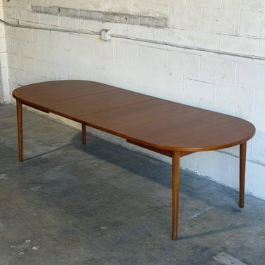 Troeds Bjärnum Teak Extendable Dining Table with Two Leaves Swedish Mid-Century Modern 1960s 