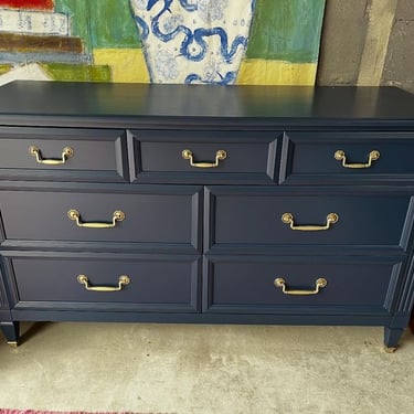 Painted dresser with cute drawer lining! 55”x19”x33” 
