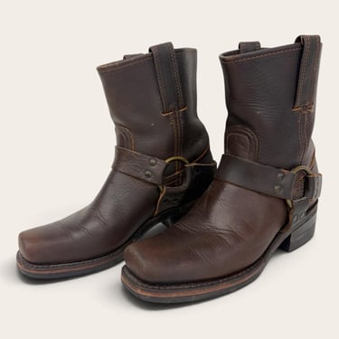 Vintage Frye Harness Boots Retro 2000s Women's Size 7M + Brown Leather + Square Toe + Pull-On + Mid-Calf + 1.5