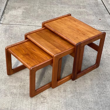 Danish Teak Midcentury Modern Nesting End Tables 