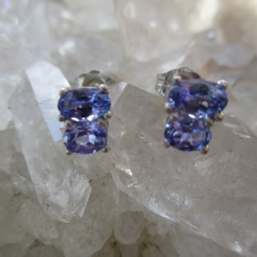 Tanzanite Earrings -14K White Gold- Beautiful Lavender Blue Gems 