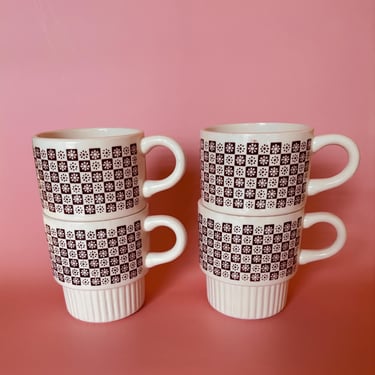 Vintage Set of 4 McCoy Pottery Stackable Mugs Brown Daisy Floral Checkered Coffee Cups 1970s Made in USA 
