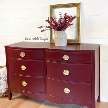 Hepplewhite Dresser 