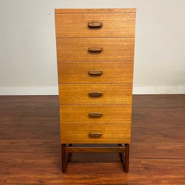 G-Plan Vintage 6 Drawer Teak Tall Dresser / Chest