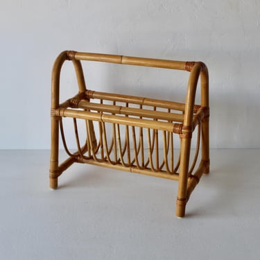 Mid-Century French Style Bentwood Bamboo Rattan Magazine Book Newspaper Rack Caddy Vintage 