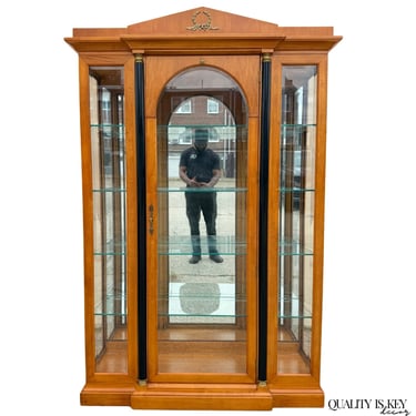 Thomasville Grand Classics Neoclassical Cherry Biedermeier Curio China Cabinet A