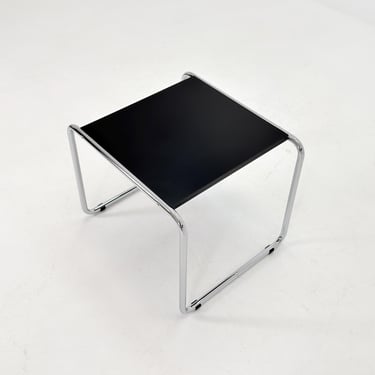 Mid century Bauhaus Marcel Breuer - Laccio Side coffee Table black Laminated Top with Tubular Chromed Base 1980s Itlay 