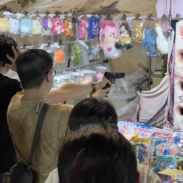 Photo of Realistic looking gun used for carnival games