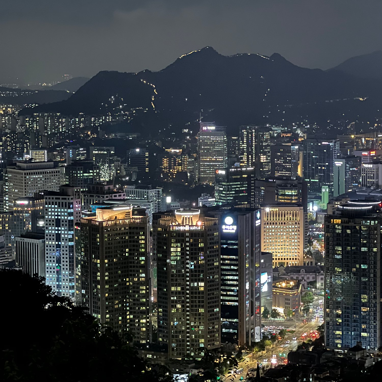 Photo of Seoul from Namsan Mountain Park