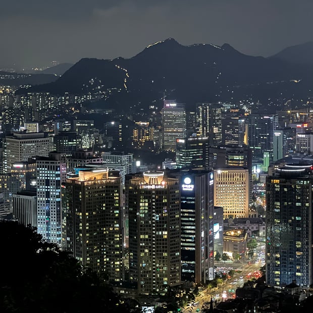 Photo of Seoul from Namsan Mountain Park