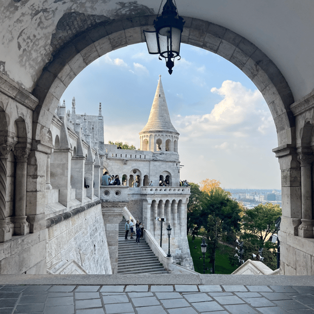 Photo of Fisherman's Bastion archway