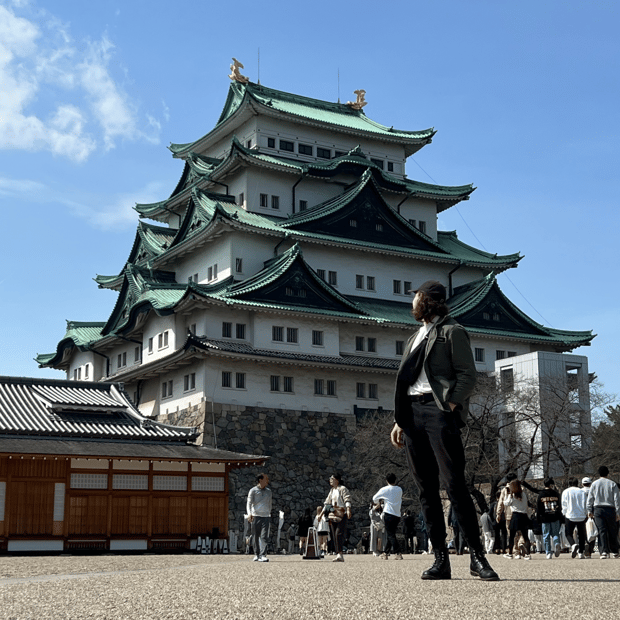 Photo of Posing in front of Nagoya Castle