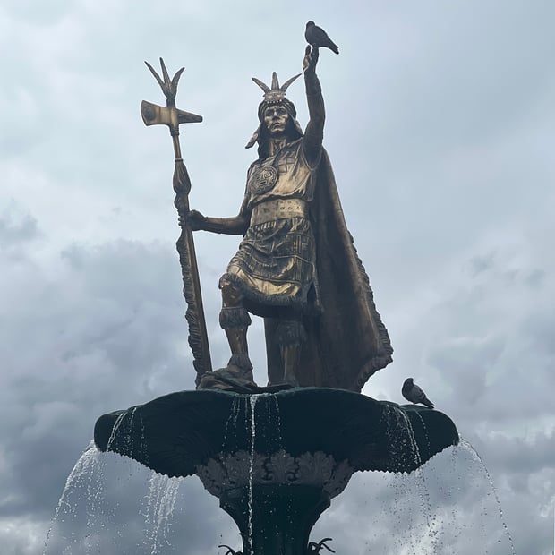 Photo of Statue of Pachacuti in Plaza de Armas, Cusco 