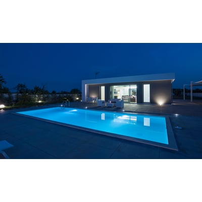 Geo-Metric Swimming Pool Images