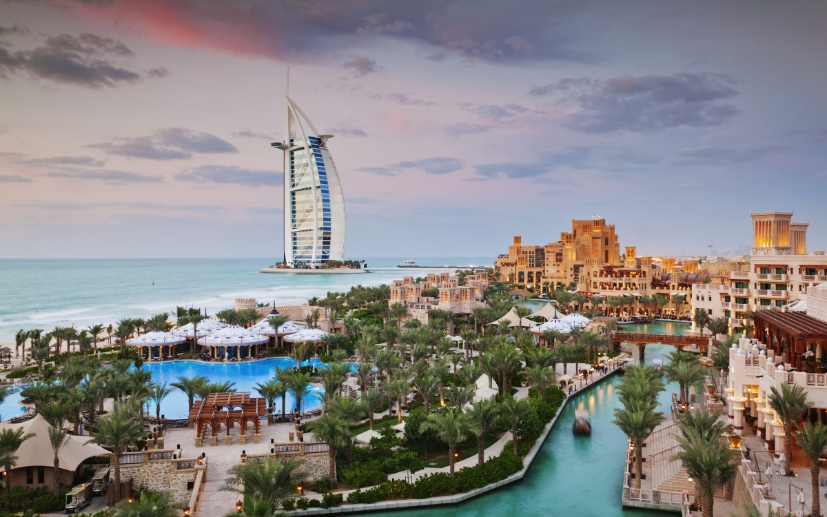  Dubai Leads 2024 Global Luxury Home Growth Forecasts