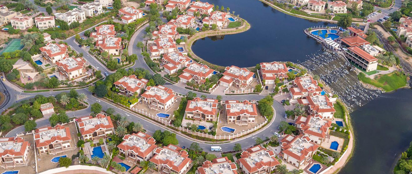 Properties for sale in Jumeirah Islands, Dubai, UAE Jumeirah Islands