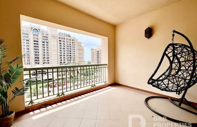 2 Apartment for Rent in Golden Mile, Palm Jumeirah, Dubai