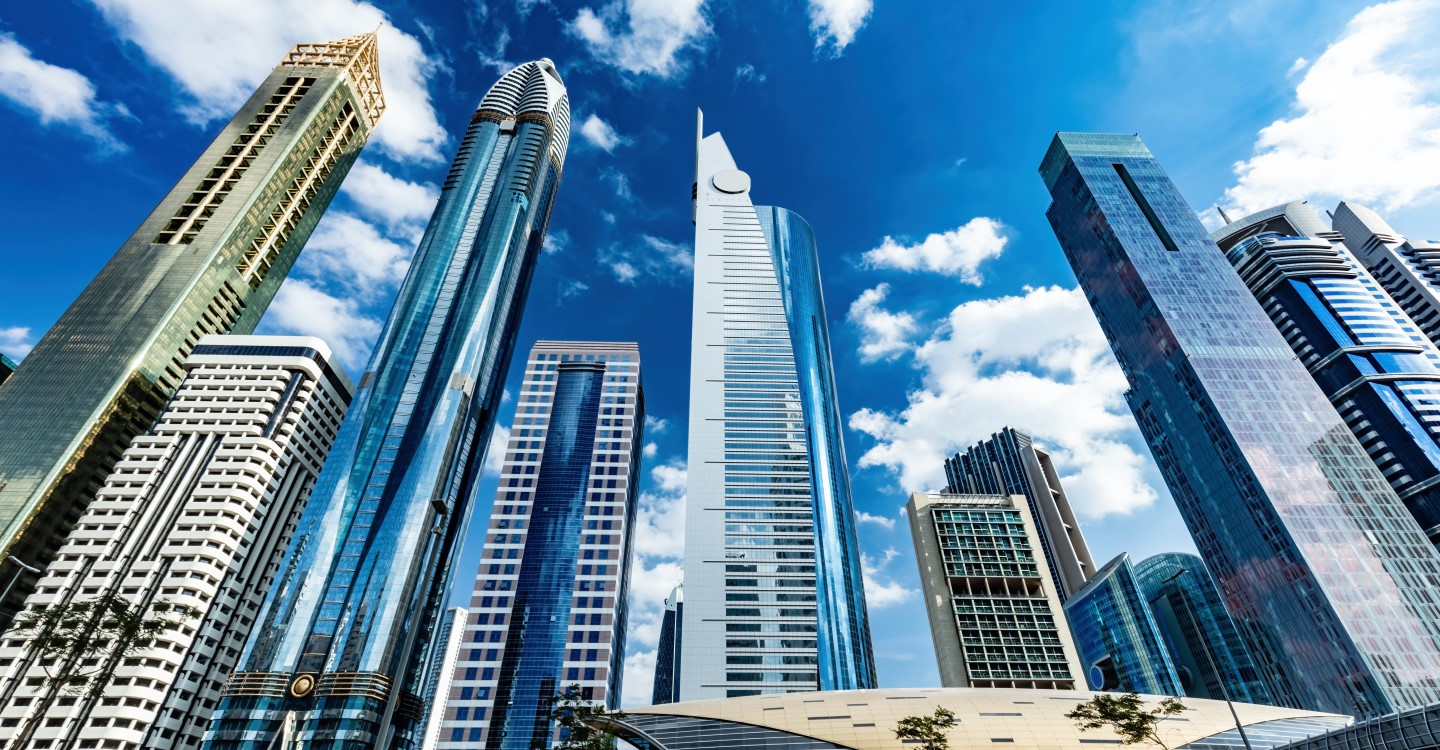  Living in the Heart of Dubai: Apartments for Rent in Business Bay