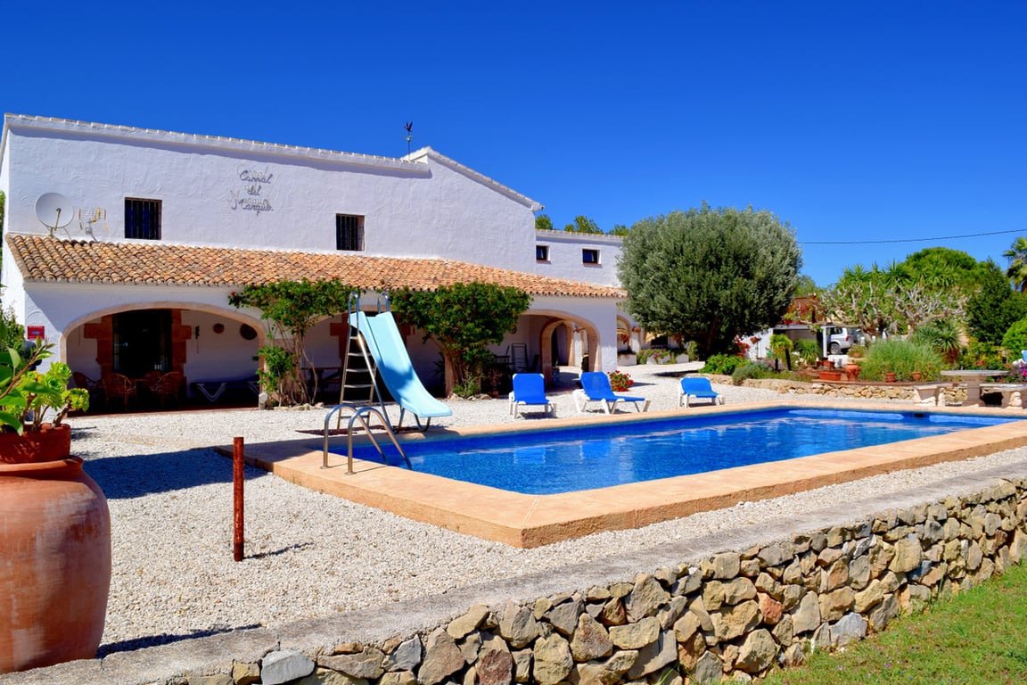 Finca for sale in Javea 795.000 € Ref CR1071