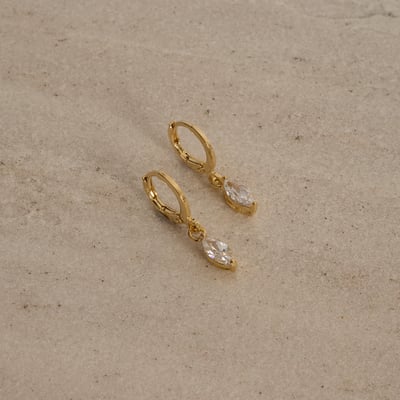 Argola 11mm pingente zircônia navete