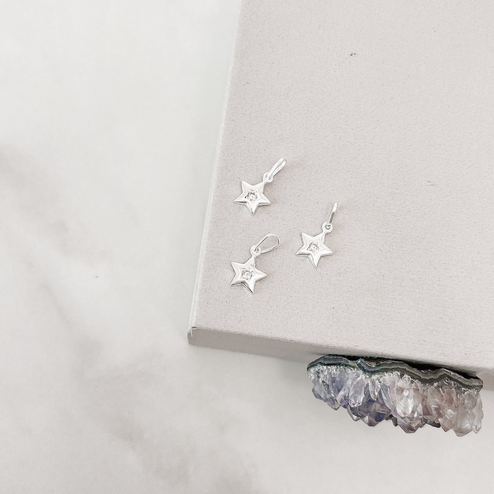 Pingente estrela com zircônia 9mm