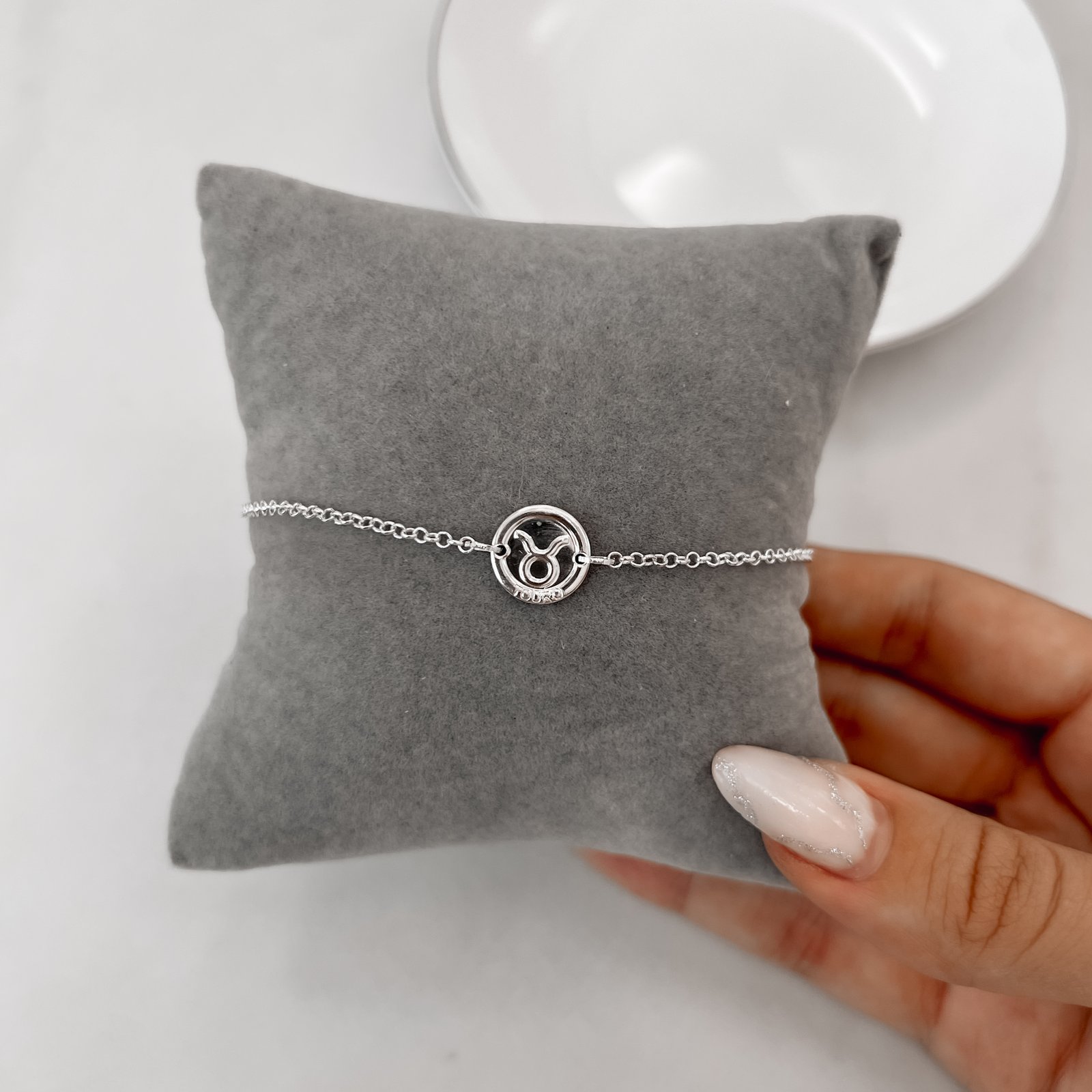 Pulseira entremeio signo touro