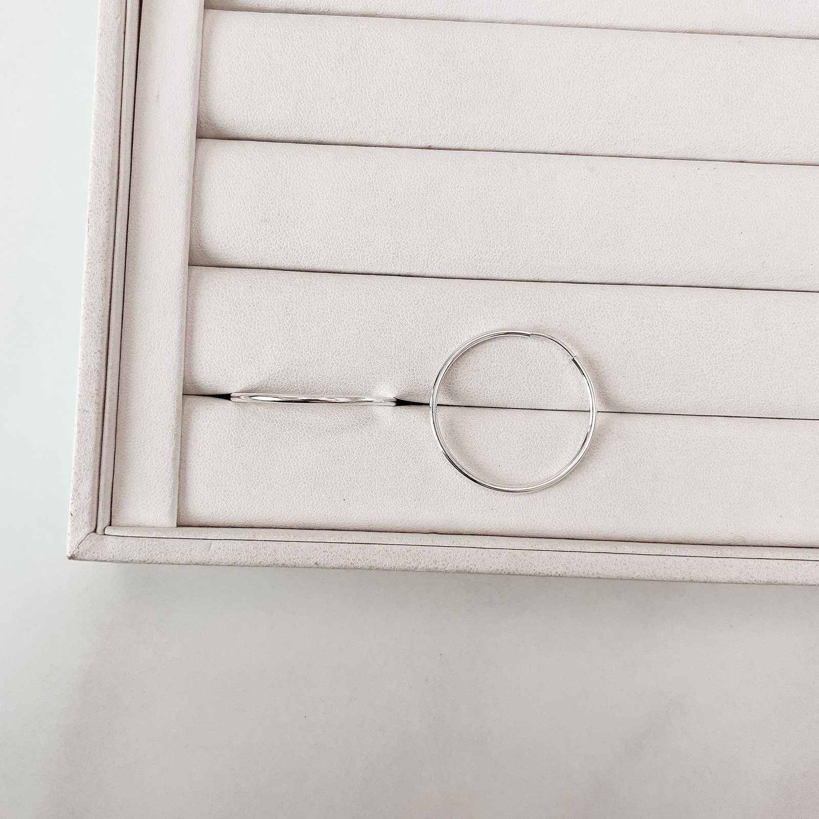 Argola redonda 33mm tradicional