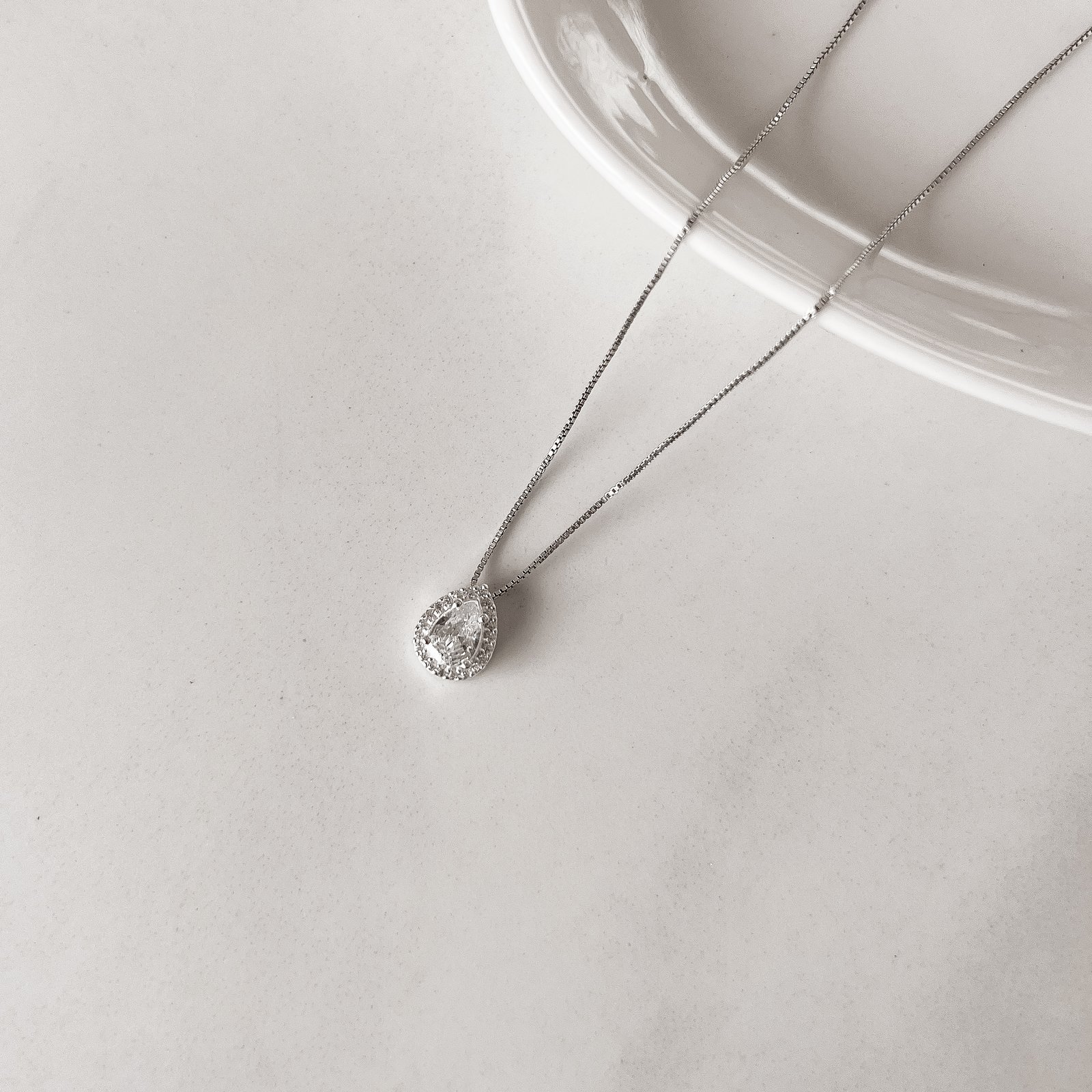 Colar zircônia gota com cravejado 11mm 45cm