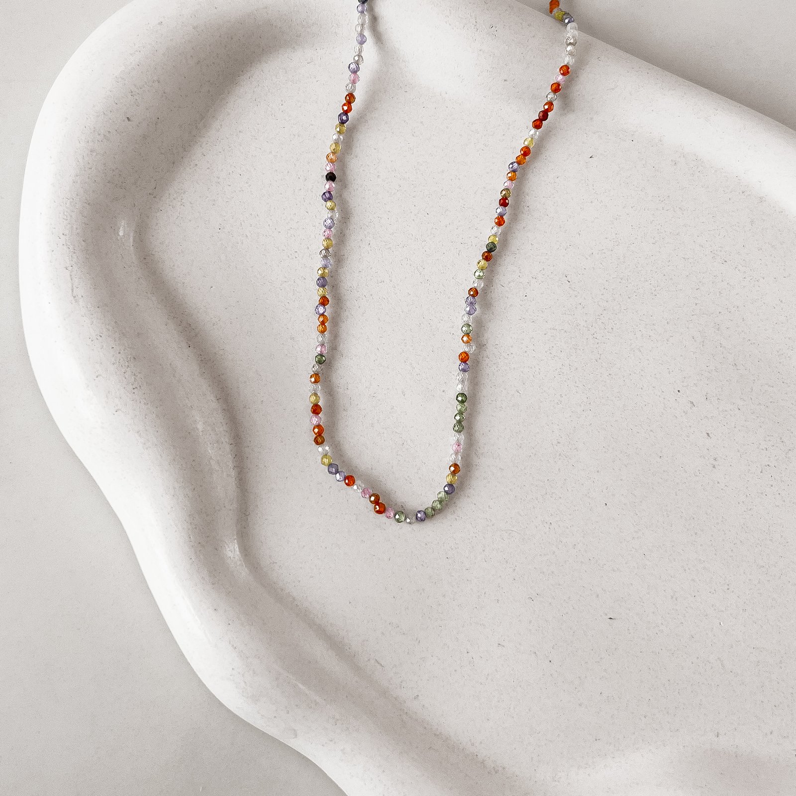 Choker zircônia redonda facetada colorida 2mm