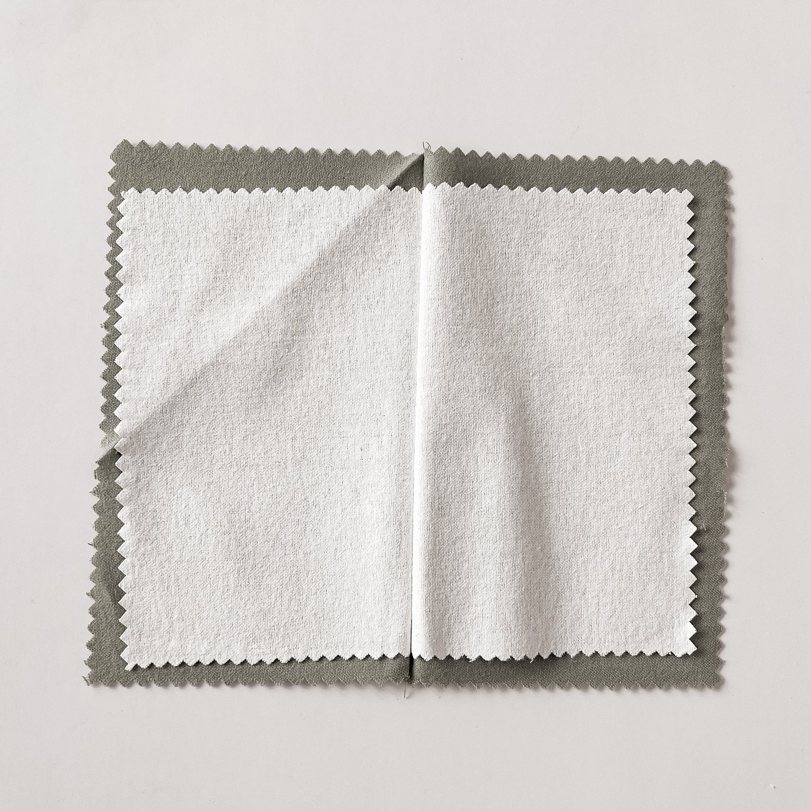 Flanela limpa pratas cinza 20x13cm