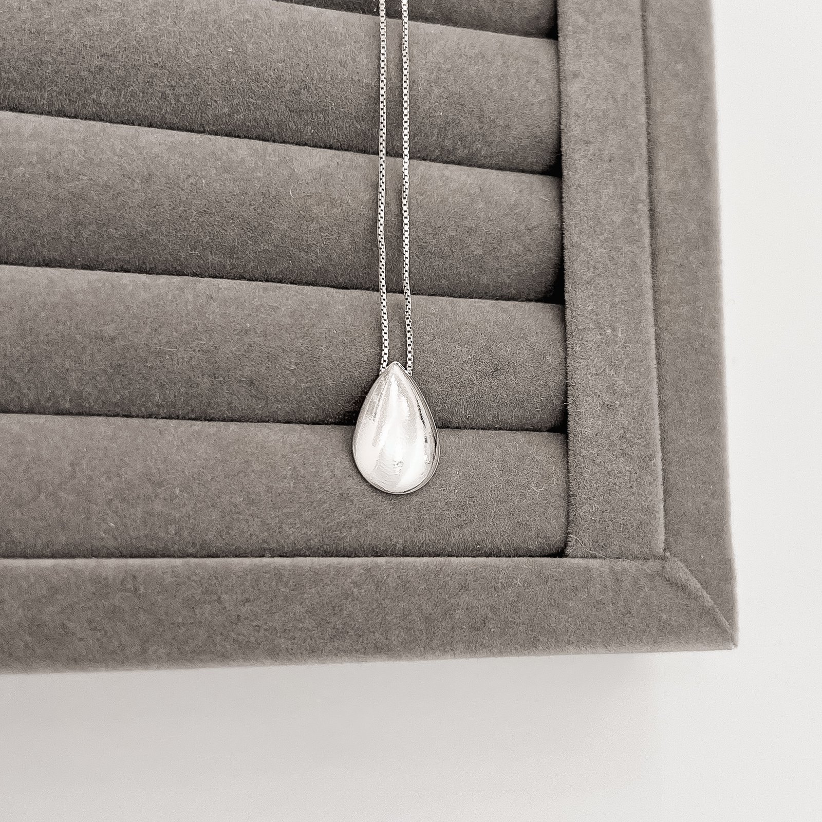 Colar gota 16mm 45cm