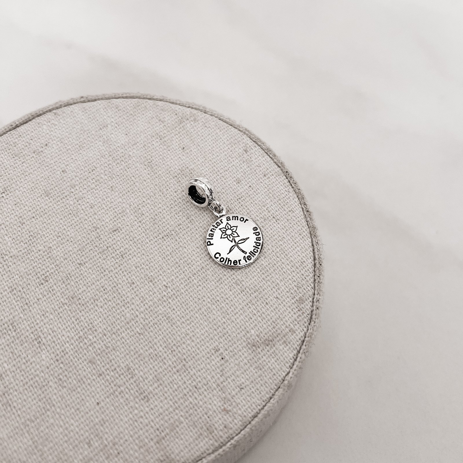 Berloque pingente medalha plantar amor, colher felicidade envelhecido 12mm
